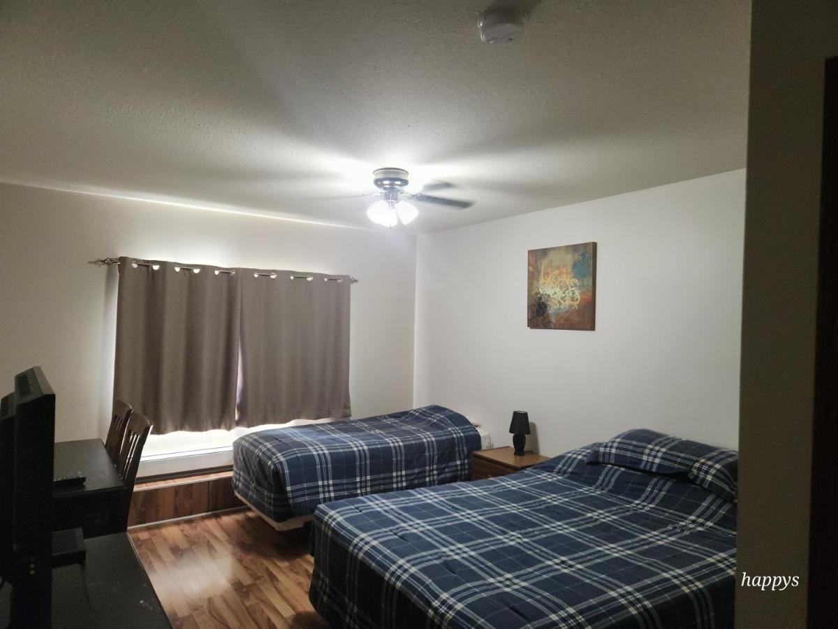 Midway Motel Радиссон Экстерьер фото