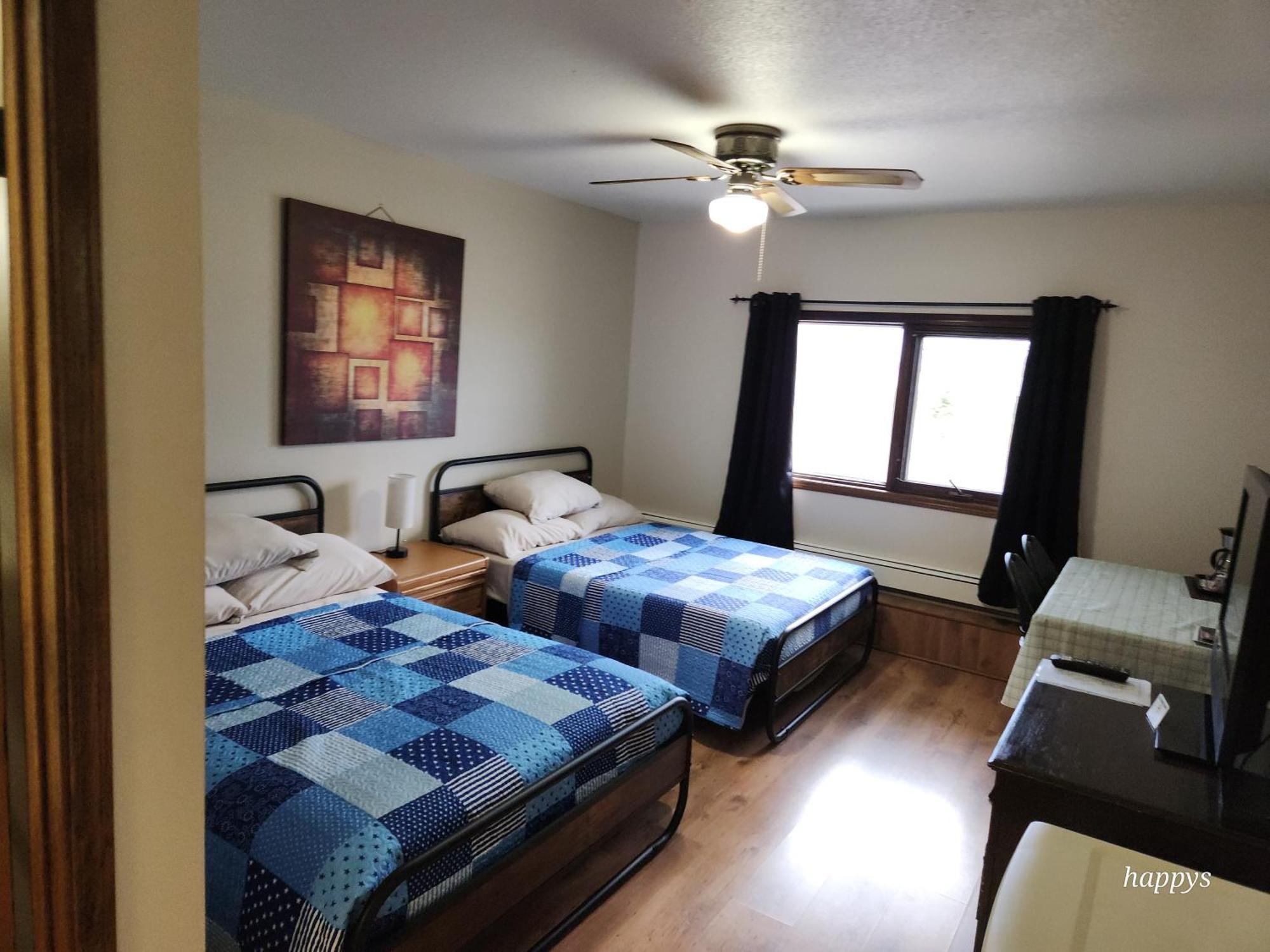 Midway Motel Радиссон Экстерьер фото